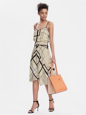 Banana Republic Plaid midi dress 0 beige